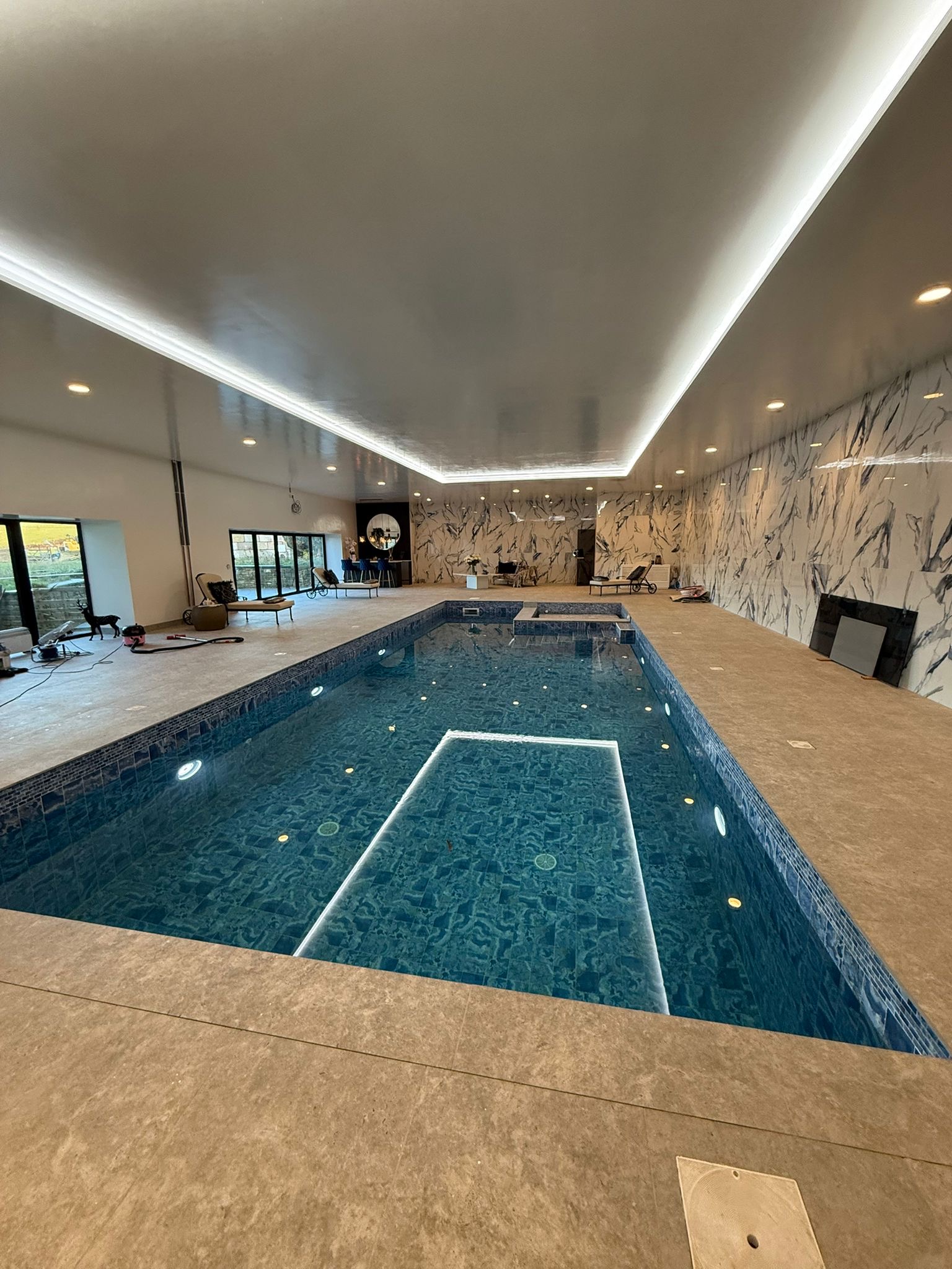 Modern Bathroom Suite